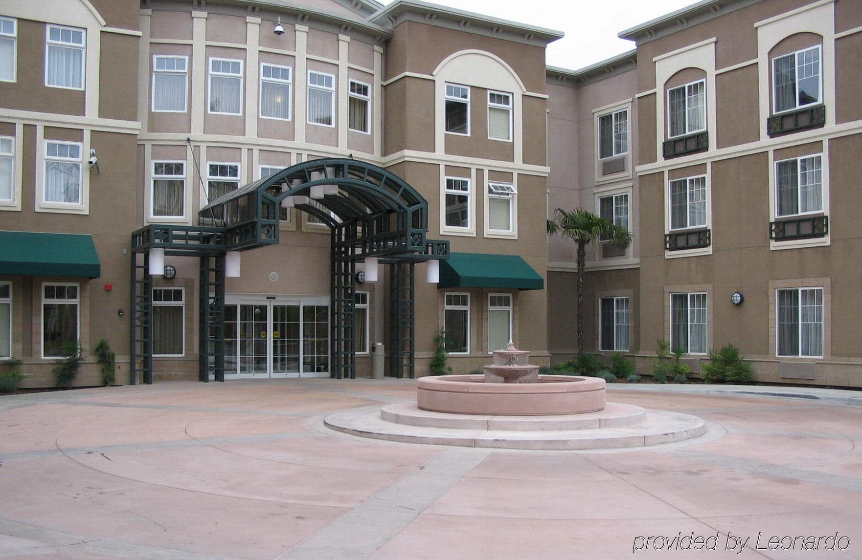 Holiday Inn Express Windsor Sonoma Wine Country By Ihg Eksteriør bilde